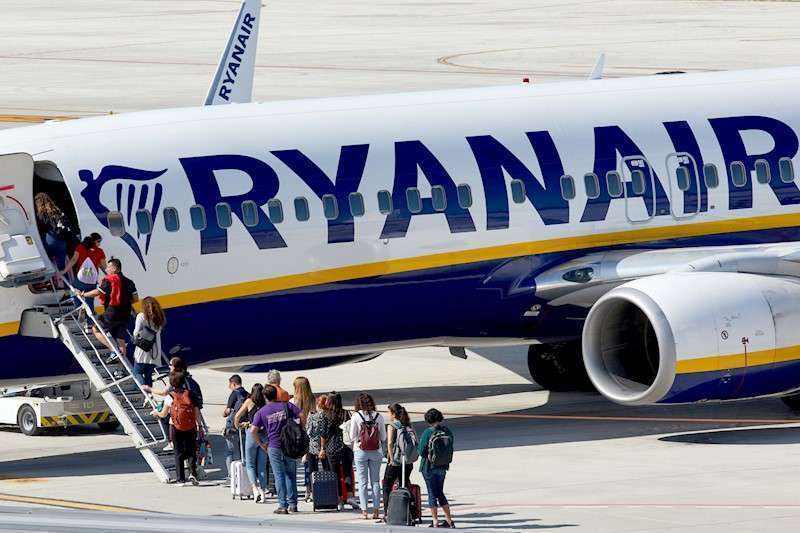 Viajeros de Ryanair. /EPDA
