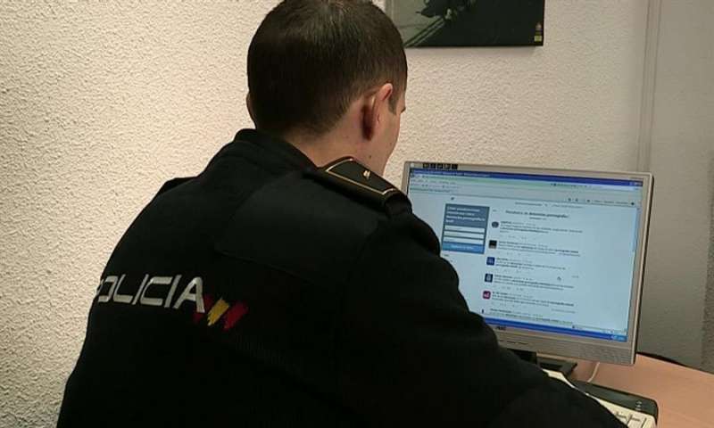 La PolicÃ­a  Nacional ha lanzado a travÃ©s de su twitter diversas pautas para evitar que la poblaciÃ³n sufra phishing. /EPDA