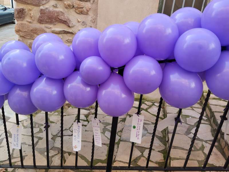 Globos colocados por los alumnos. EPDA