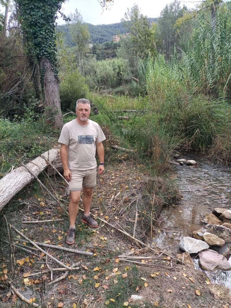 Zona que requiere limpieza en el rio. EPDA Zona que requiere limpieza en el rio. EPDA