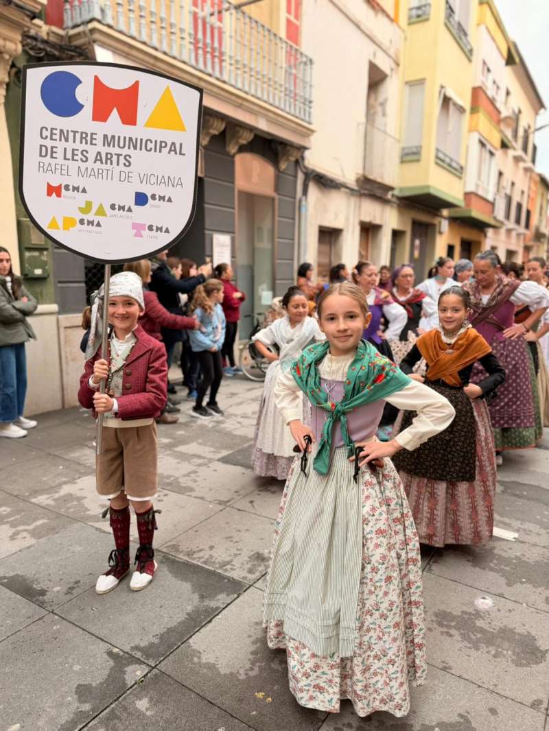 Celebraci�n de Planta t un ball, del Centre Municipal de les Arts de Burriana.  EPDA