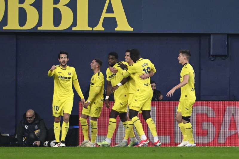 Los jugadores del Villarreal celebran un gol en un partido de LaLiga. EFEAndreu EstebanArchivo
