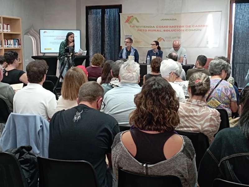 Jornada de vivienda rural del CDR Palancia Mijares. EPDA