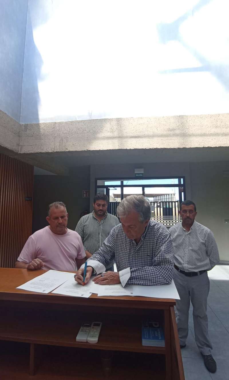 Adjudicaci de les millores al tanatori municipal de Nules.  EPDA 